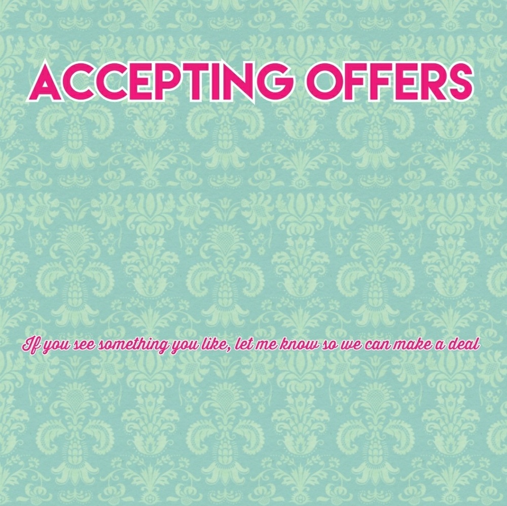 CLOSET CLOSING!!!!  ACCEPTING FAIR OFFERS 🥰🥰